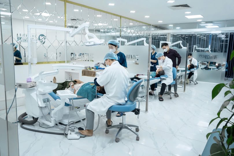 NHA KHOA TUYỂN DỤNG NHÂN SỰ