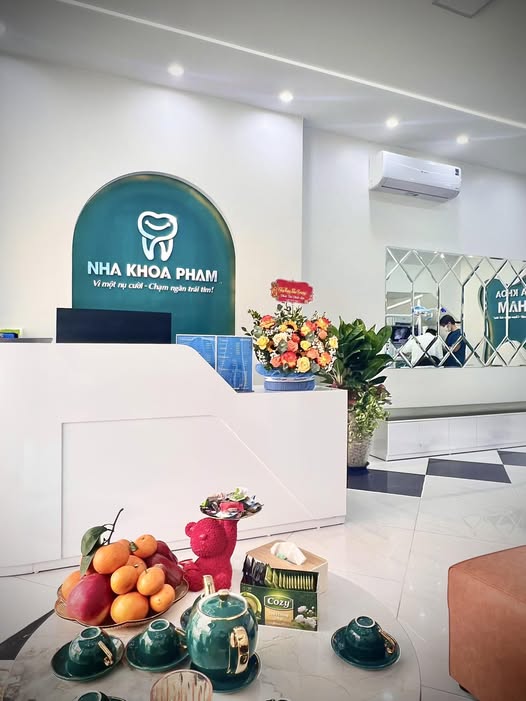 Vị trí cần tuyển: • BS / KTV nha khoa: Lương 8–10tr + % • Phụ tá nha: Lương 6–8tr + KPI • CSKH: Lương 6–7tr + KPI