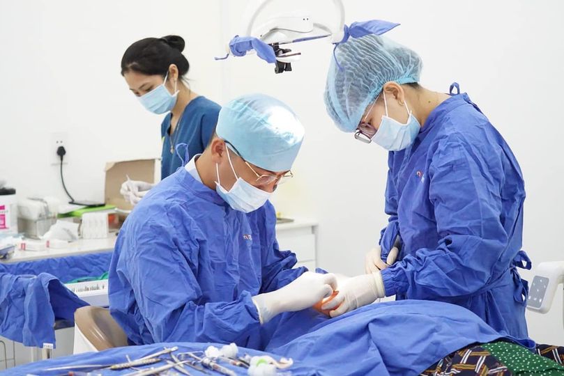 Tuyển dụng Bác Sĩ Răng Hàm Mặt