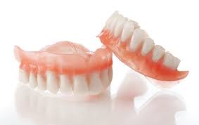 Nam ys rhm ( 6 năm kn) chuyên sứ thẩm mỹ, tổng quát, chỉnh nha