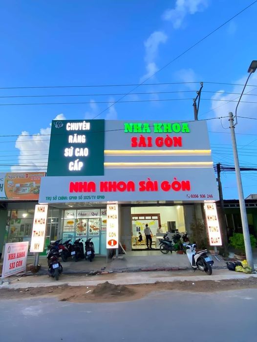 Nha khoa khu vực  trà vinh tuyển 2 điều trị đứng ghế