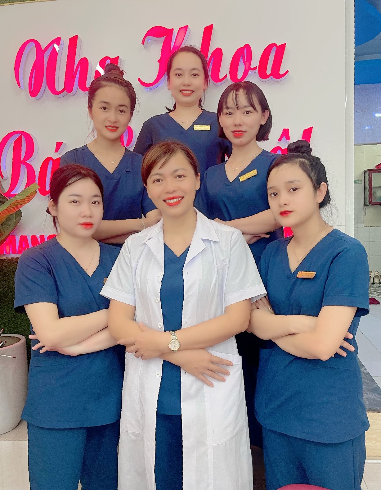 Nha khoa Bác sĩ Nhật -0944699234 cần tuyển nhân viên