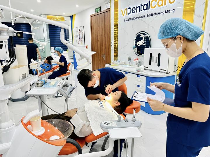 HỆ THỐNG NHA KHOA VIDENTAL CẦN TUYỂN THÊM 2 PHỤ TÁ NHA KHOA