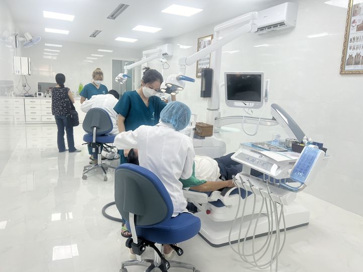 HỆ THỐNG NHA KHOA TRÍ VIỆT tuyển dụng nhân sự làm việc tại Quận 2.