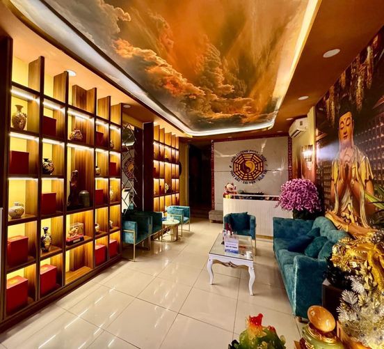 Hoài Thương Phong Thuỷ 𝐐𝐔𝐀̣̂𝐍 𝟓 - 𝐂𝐇𝐈𝐄̂𝐔 𝐌𝐎̣̂ 𝐍𝐇𝐀̂𝐍 𝐓𝐀̀𝐈, 