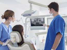 DO NHU CẦU MỞ RỘNG, NHA KHOA TUYỂN DỤNG CÁC VỊ TRÍ SAU: 02 bác sĩ, Phụ tá 02 nam; 02 nữ,Chăm sóc Khách hàng: 04 bạn