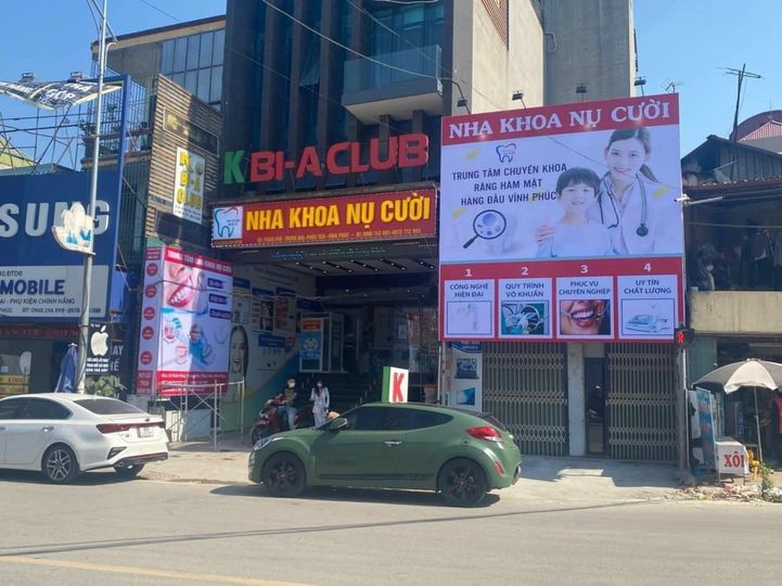 TRUNG TÂM NHA KHOA KV VĨNH PHÚC CẦN TUYỂN  .  - 02 bsi - 05 ktv . Điều dưỡng . Y sỹ ( đào tạo kiến thức vể implant và chỉnh nha )