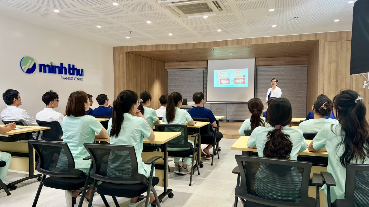 Nha khoa Minh Thu tuyển bác sĩ nha khoa fulltime