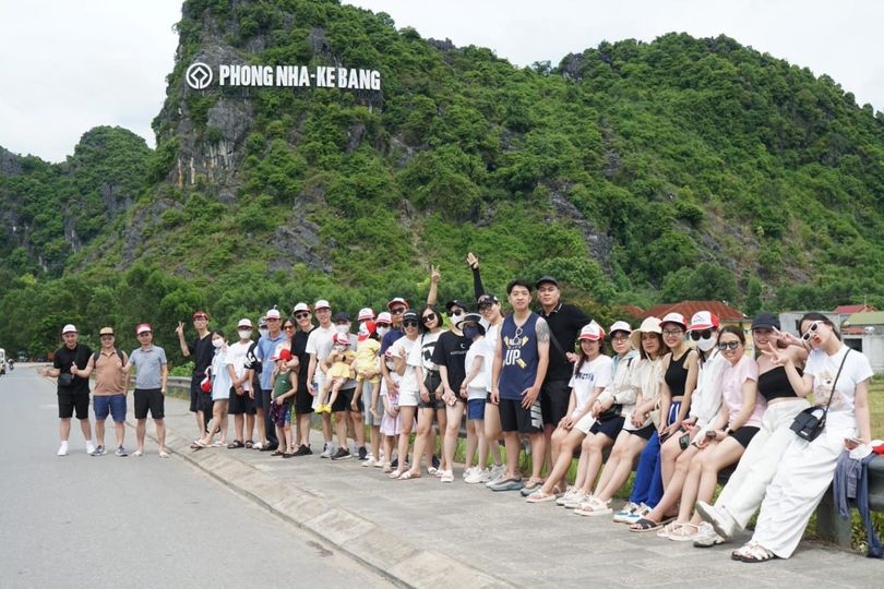 Nha Khoa Công nghệ cao Aident tuyển dụng bổ sung: 👉👉 02 PHỤ TÁ + 01 LỄ TÂN