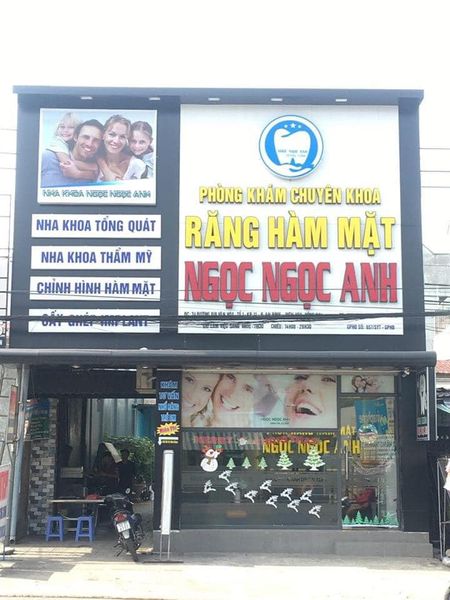 TUYỂN PHỤ TÁ NHA KHOA ( KV BIÊN HOÀ - ĐỒNG NAI)  Số luợng : 2 người