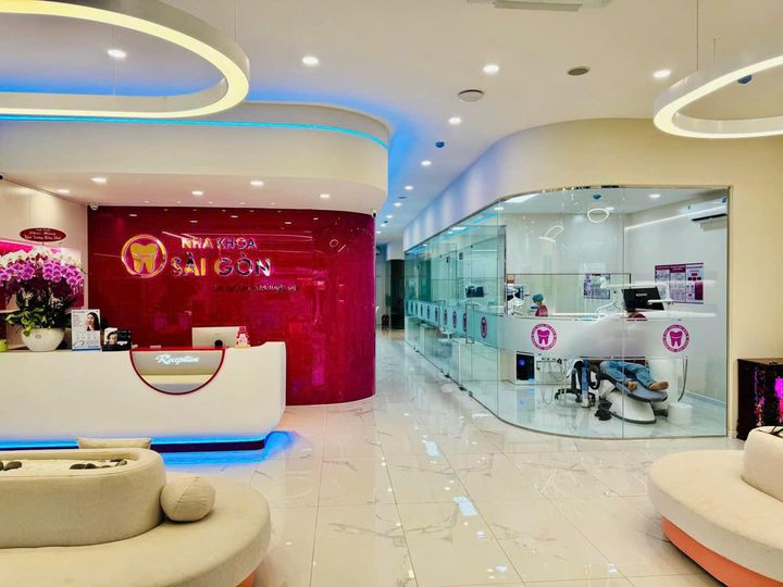 TUYỂN DỤNG các vị trí sau: - Bác Sĩ RHM, Y sĩ RHM - Teleseale. - Lễ tân nha khoa.