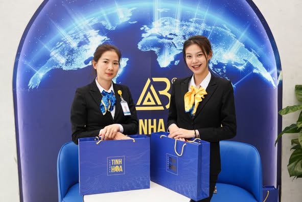 THẾ GIỚI NHA KHOA AB THÔNG BÁO CƠ HỘI PHÁT TRIỂN NGHỀ NGHIỆP CHO CÁC BÁC SĨ/TRỢ THỦ 