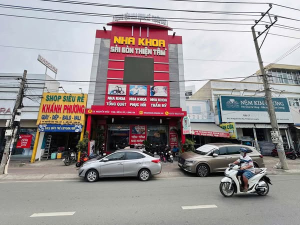  NHA KHOA SÀI GÒN THIỆN TÂM TUYỂN DỤNG BÁC SĨ ĐIỀU TRỊ