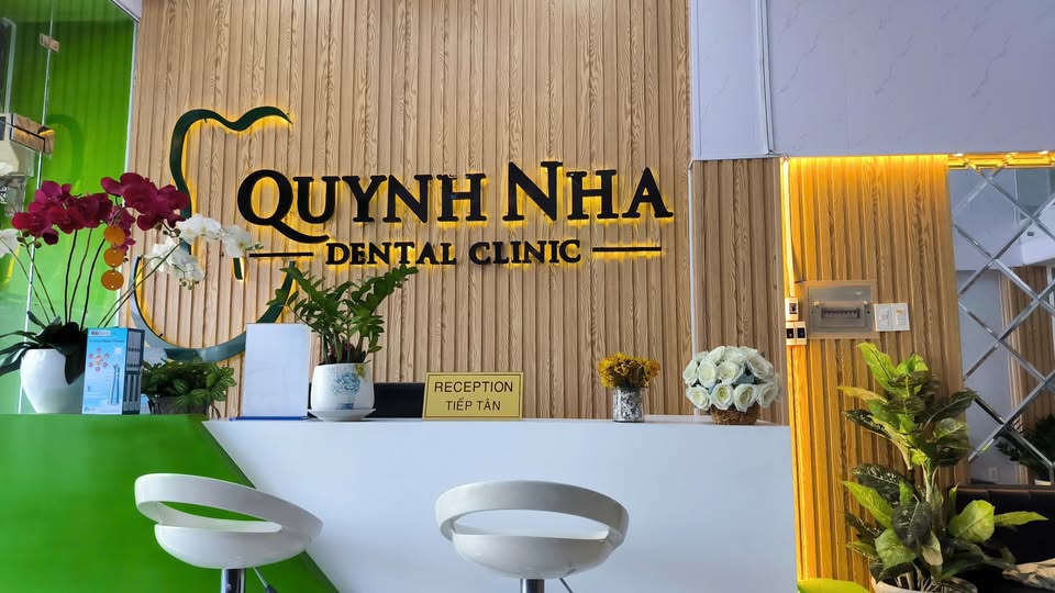 TUYỂN GẤP – PHỤ TÁ NHA KHOA ĐI LÀM NGAY 