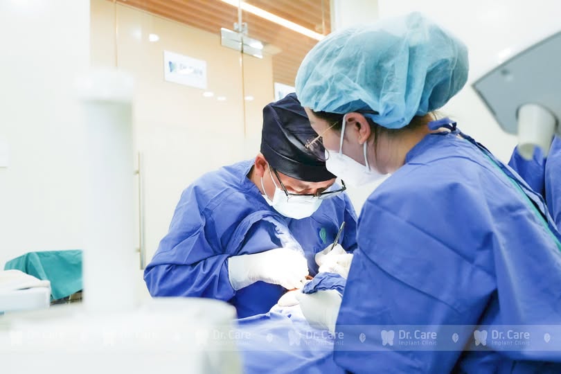 Tìm đồng đội mới – PHỤ TÁ NHA KHOA