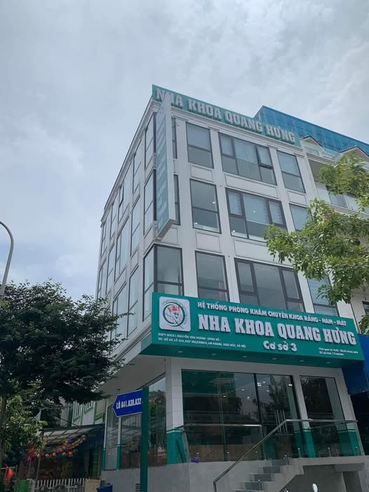 NHA KHOA QUANG HƯNG TUYỂN DỤNG ĐỒNG ĐỘI